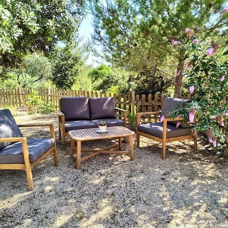 L'Arbre A Soleil Villa Aigues-Vives  Eksteriør bilde