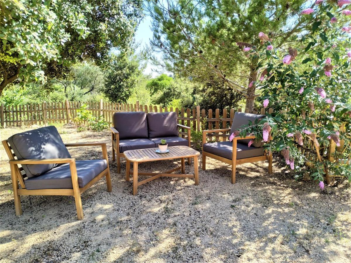 L'Arbre A Soleil Villa Aigues-Vives  Eksteriør bilde