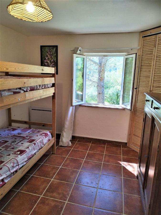 L'Arbre A Soleil Villa Aigues-Vives  Eksteriør bilde